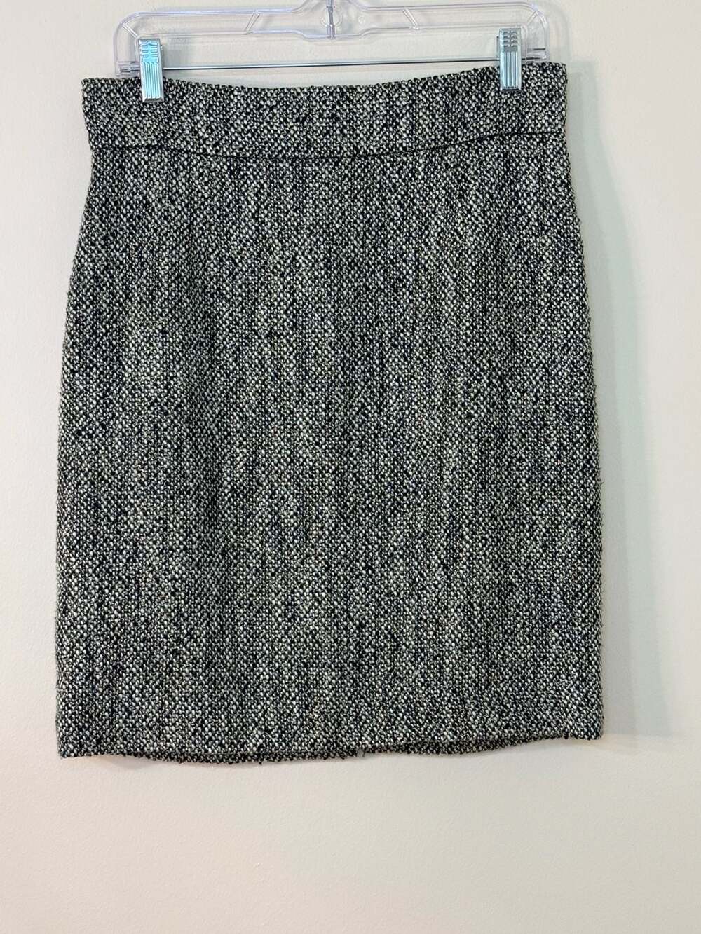 346 Brooks Brothers Petite Black and White Tweed Pencil Skirt